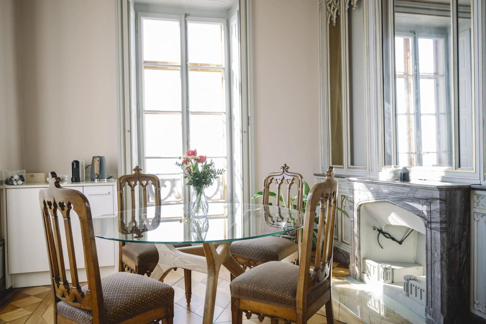 Chateau De L'Aile- Boutique Suites Vevey Exterior photo